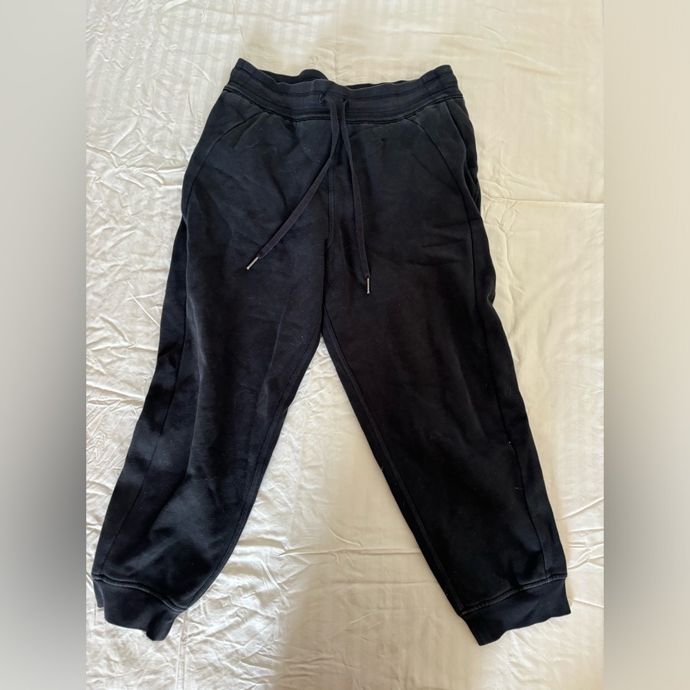 Lululemon scuba cropped joggers